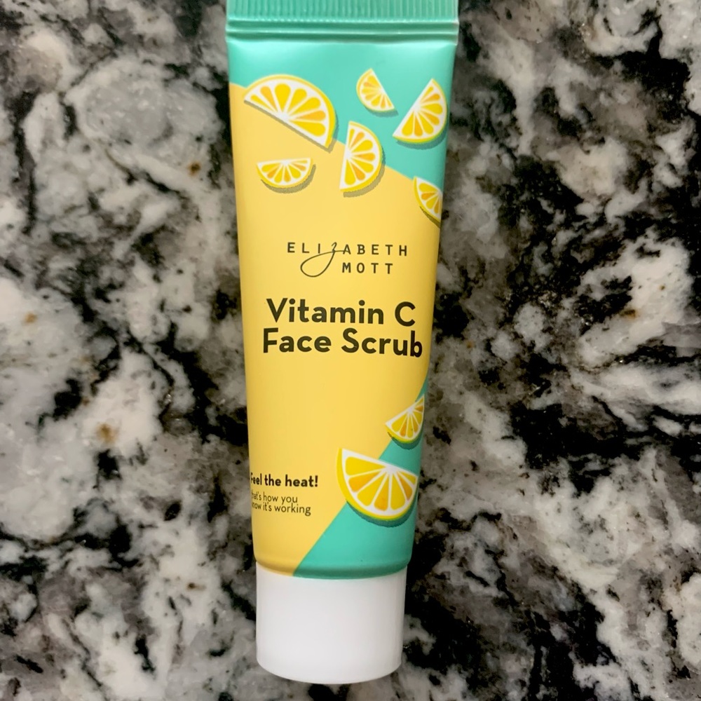 Elizabeth Mott travel size Vitamin C face scrub!